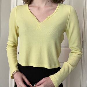 American Eagle yellow waffle knit casual long sleeve cropped shirt